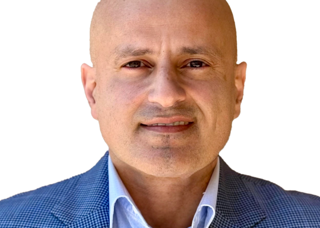 Ray Akhavan