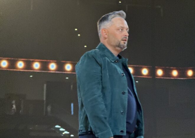 Nate Bargatze Delivers Big Laughs During Fort Worth Netflix Taping