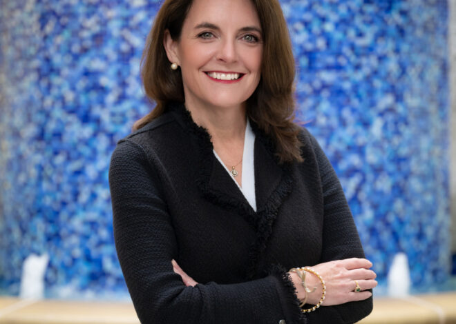 Amy Knight
